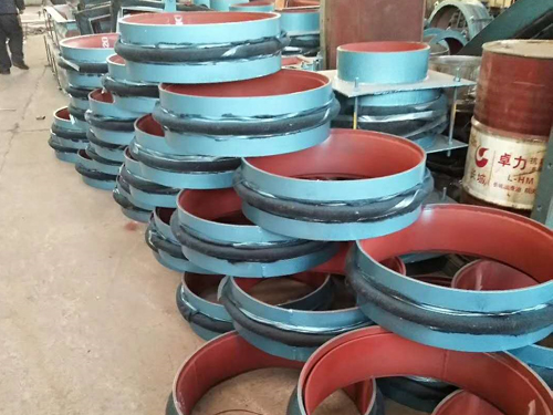 1648206477143394.jpg 内压式补偿器333.jpg